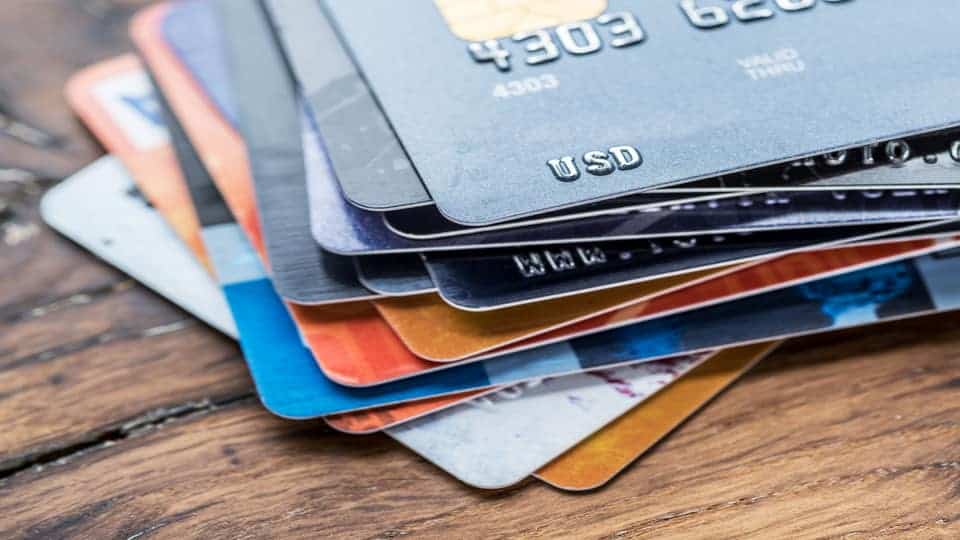 How Many Credit Cards Should I Have? Best Practices for Credit Cards