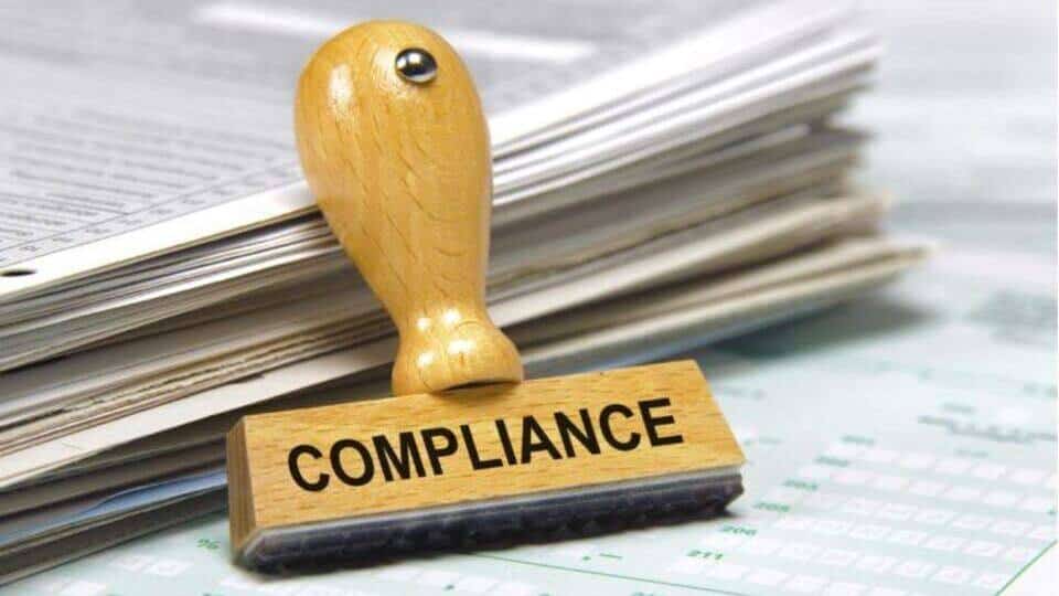 10 Effective Ways to Avoid Software License Compliance Risks