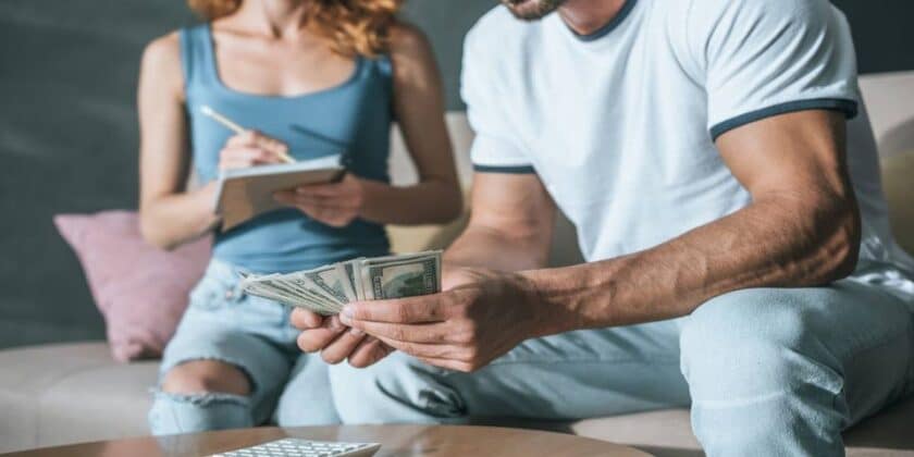 8 Clever Frugal Living Tips: Save Big on a Tiny Budget