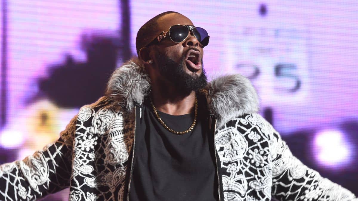 R Kelly Net Worth – How He Lost His Fortune