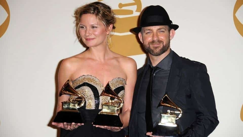 Dear Mom and Dad Please Send Money