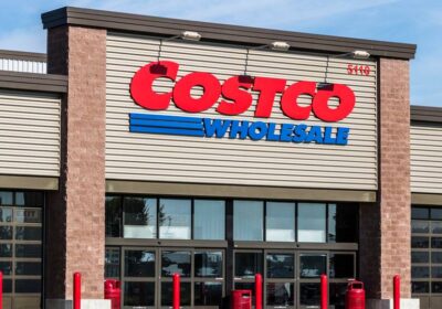 14 Costco Benefits That Make It a Best-In-Class Employer