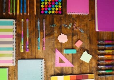 16 Things To Sell at School To Make Money Easily